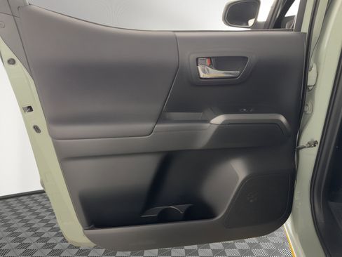 Used 2021 Toyota Tacoma TRD Pro image 17