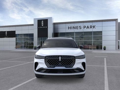 New 2026 Lincoln Nautilus Reserve image 6