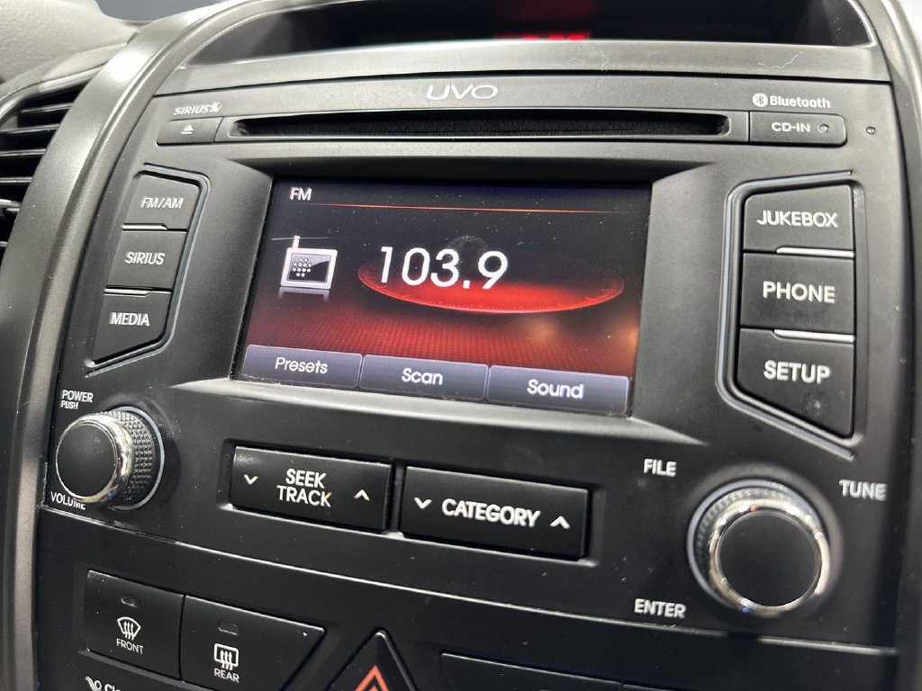 Used 2012 Kia Sorento EX FWD image 20