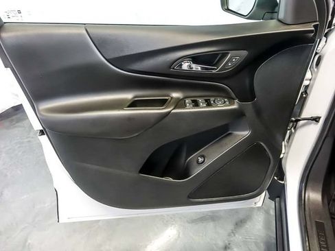 Used 2024 Chevrolet Equinox LT AWD/4WD image 25
