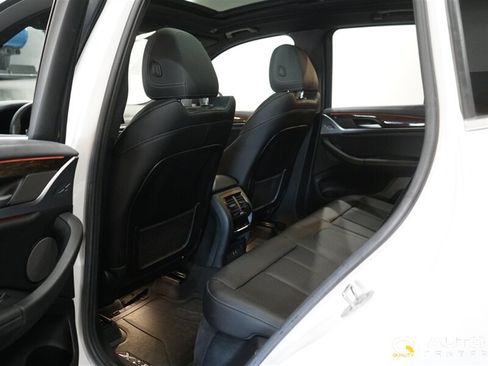 Used 2024 BMW X3 xDrive30i AWD/4WD image 29