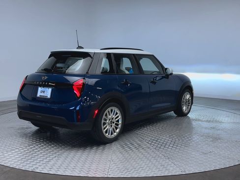 New 2026 MINI Cooper S image 8