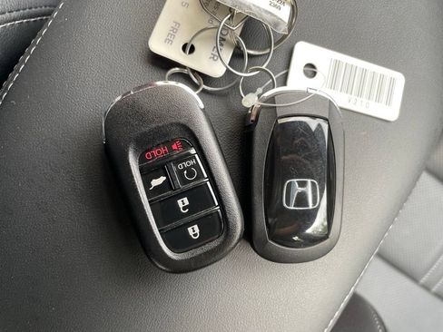 Certified 2025 Honda HR-V EX-L image 18