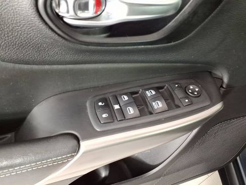 Used 2021 Jeep Cherokee Latitude Lux 80th Anniv w/ Quick Order Package 26U 80TH AWD/4WD image 14