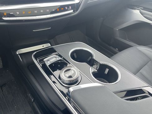 Certified 2024 Cadillac Lyriq Luxury w/ LPO, Floor Liner Package image 32