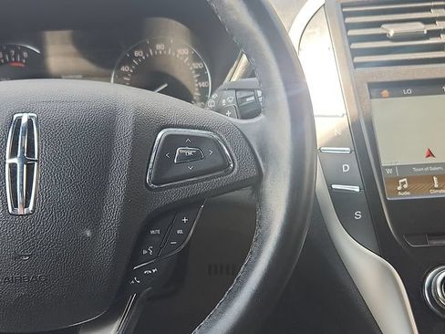 Used 2018 Lincoln MKC Reserve w/ Lincoln MKC Climate Package AWD/4WD image 15