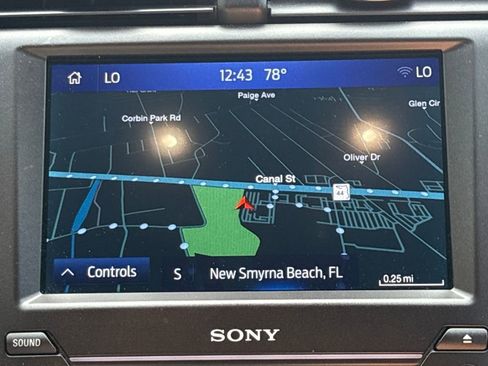 Used 2019 Ford Fusion Titanium image 20