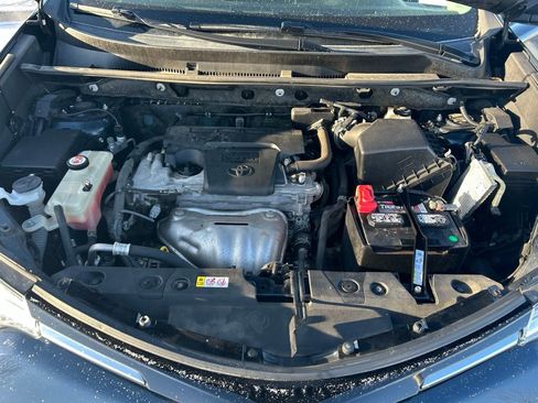 Used 2018 Toyota RAV4 XLE image 33