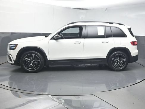 Used 2026 Mercedes-Benz GLB 250 image 5