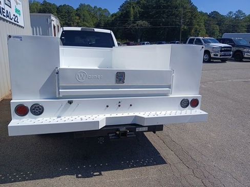 New 2026 RAM 5500 Tradesman w/ Chrome Appearance Group image 4