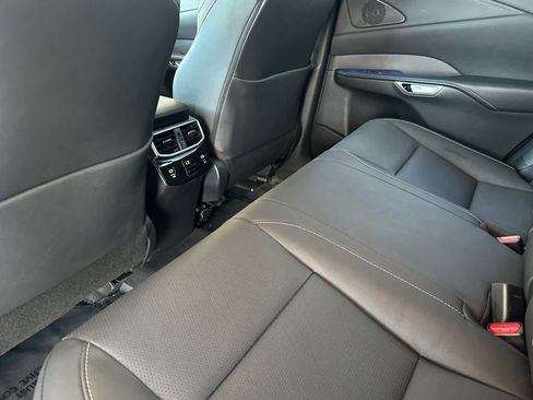 Used 2025 Lexus RX 350 w/ Convenience Package AWD/4WD image 4