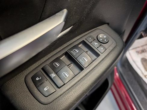 Used 2023 RAM 1500 Big Horn AWD/4WD image 14