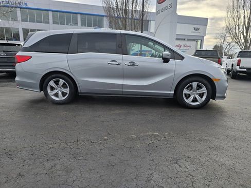 Used 2020 Honda Odyssey EX-L image 9