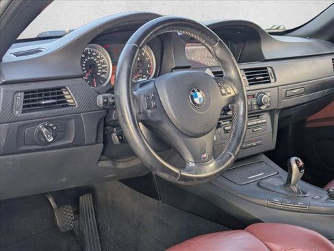 Used 2013 BMW M3 Convertible image 9