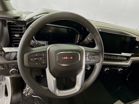 New 2026 GMC Sierra 1500 SLE AWD/4WD image 6