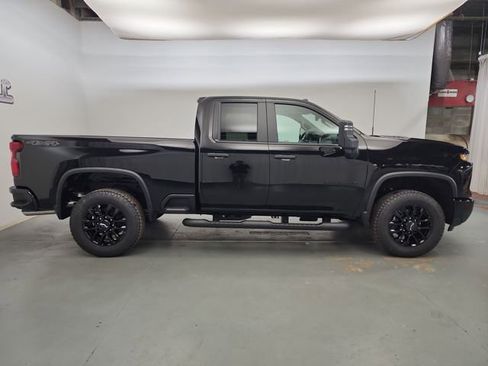 New 2026 Chevrolet Silverado 2500 Custom w/ Custom Value Package image 8