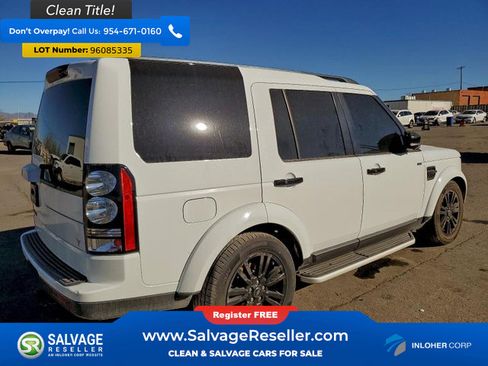 Used 2016 Land Rover LR4 HSE Silver Edition image 4