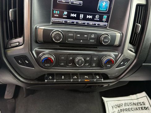 Used 2018 Chevrolet Silverado 1500 LT w/ All Star Edition AWD/4WD image 15