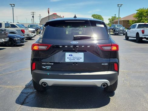 New 2026 Ford Escape Active w/ Cold Weather Package AWD/4WD image 4