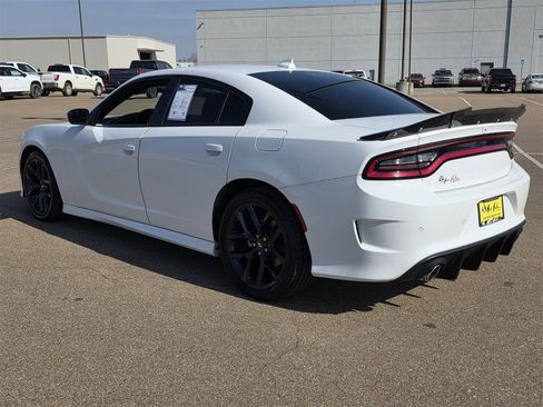 Used 2021 Dodge Charger R/T w/ Driver Convenience Group image 5