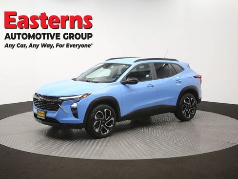 Used 2024 Chevrolet Trax RS w/ Driver Confidence Package FWD image 56
