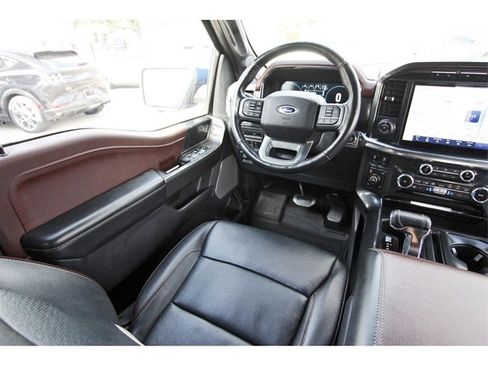 Used 2022 Ford F150 Lariat w/ Equipment Group 502A High image 7