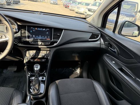 Used 2019 Buick Encore Preferred FWD image 24