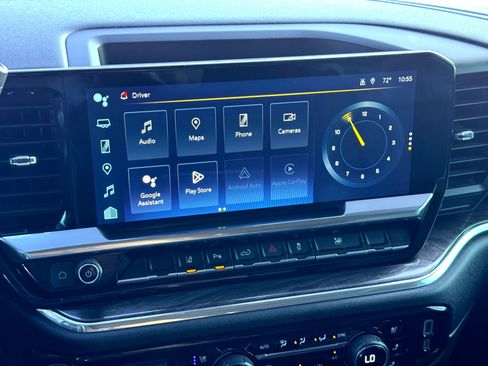 Used 2024 Chevrolet Silverado 3500 LTZ w/ LTZ Convenience Package image 31