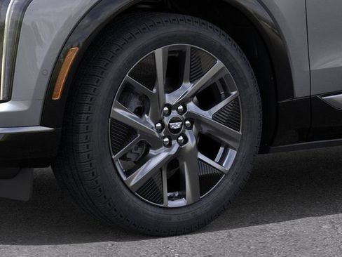 New 2027 Cadillac Optiq Luxury RWD image 9