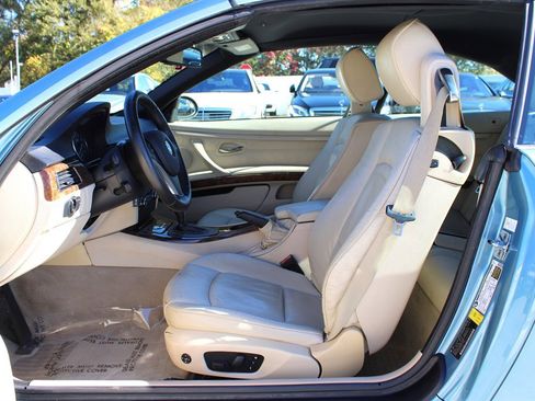 Used 2008 BMW 335i Convertible image 19