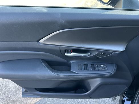 New 2026 Toyota Grand Highlander Hybrid Nightshade Edition image 22