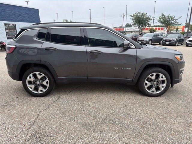 Used 2020 Jeep Compass Limited AWD/4WD image 6