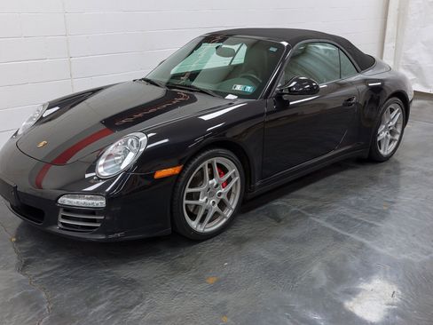 Used 2011 Porsche 911 Carrera 4S AWD/4WD image 35