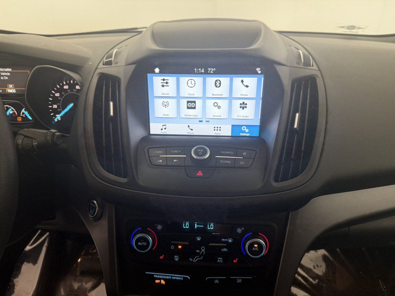 Used 2019 Ford Escape SEL AWD/4WD image 18
