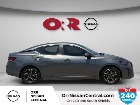 Used 2024 Nissan Sentra SV w/ All-Weather Package FWD image 4
