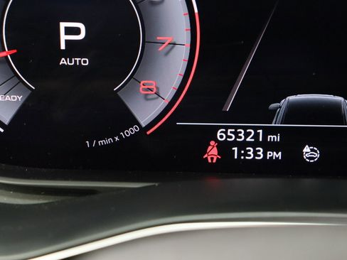 Used 2019 Audi Q8 Premium w/ Convenience Package image 43