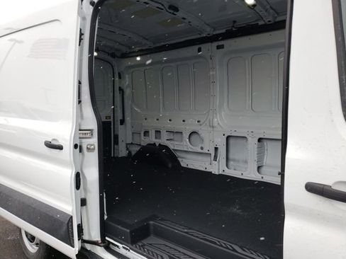 New 2026 Ford Transit 250 148 Medium Roof image 24