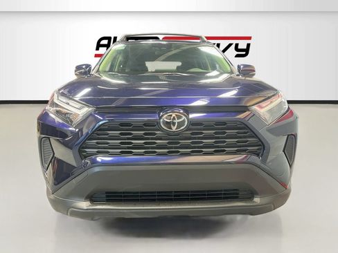 Used 2025 Toyota RAV4 XLE w/ Convenience Package AWD/4WD image 2