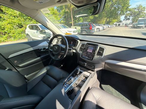 Used 2023 Volvo XC90 B5 Core w/ Protection Package Premier AWD/4WD image 21