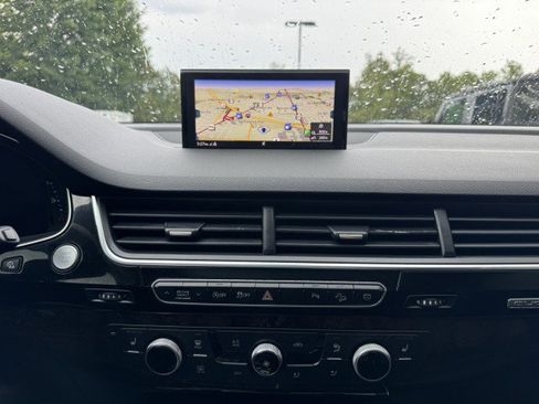 Used 2018 Audi Q7 3.0T Premium Plus w/ Premium Plus Package AWD/4WD image 34