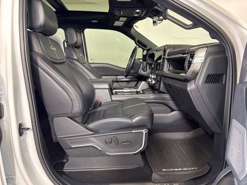 Certified 2024 Ford F350 Platinum w/ Tremor Off-Road Package image 4