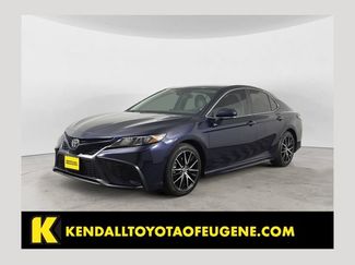 Used 2022 Toyota Camry SE w/ Cold Weather Package AWD/4WD video 1