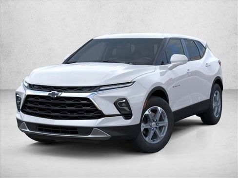 New 2026 Chevrolet Blazer LT image 8