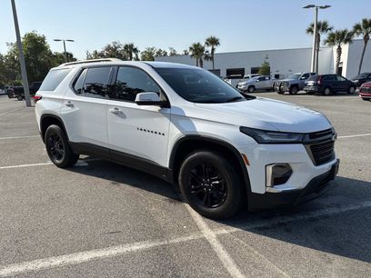 Used 2022 Chevrolet Traverse LT