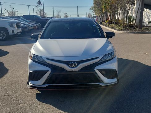 Used 2022 Toyota Camry XSE image 2