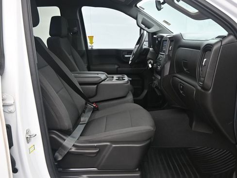 Used 2023 Chevrolet Silverado 2500 Custom w/ Gooseneck/5TH Wheel Package image 11