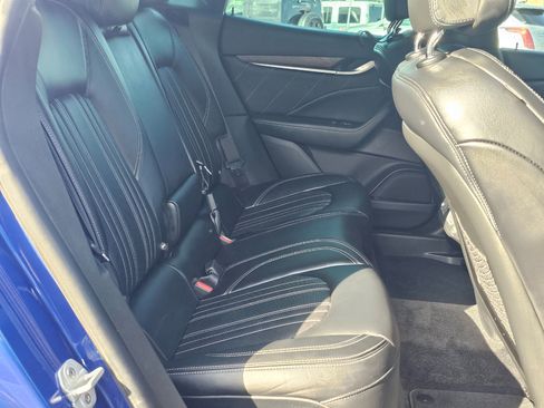 Used 2022 Maserati Levante GT image 13
