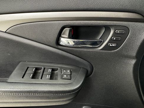 Used 2019 Honda Pilot EX-L image 30