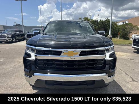 Used 2025 Chevrolet Silverado 1500 LT RWD image 2