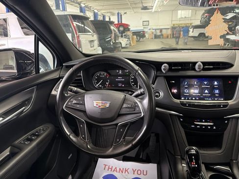 Used 2023 Cadillac XT5 Luxury AWD/4WD image 11